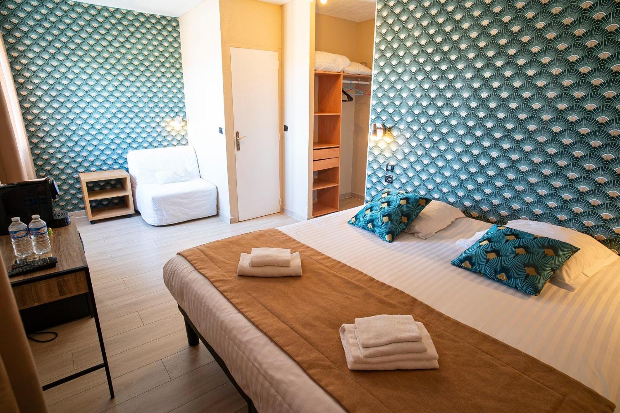 Hotel De La Mer Hyeres Exterior photo