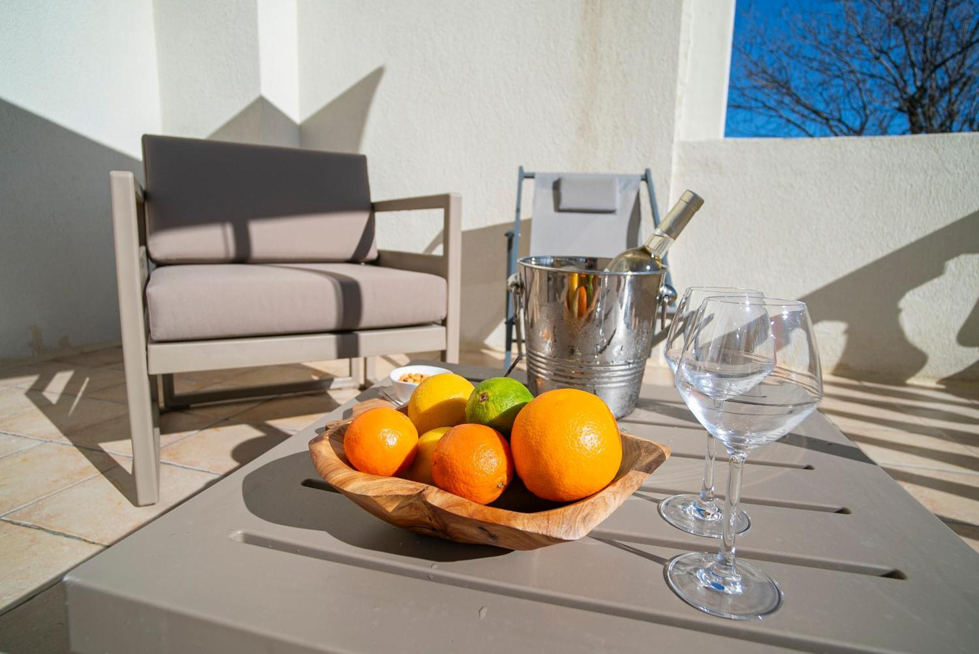 Hotel De La Mer Hyeres Exterior photo